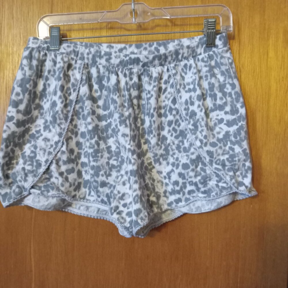 Sonoma gray leopard print pajama shorts